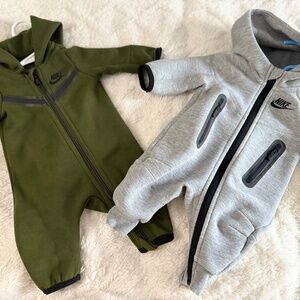 Infant Nike Tech tracksuit
